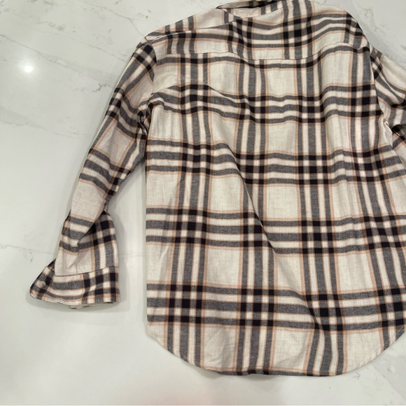 NWOT Old Navy “The Boyfriend” Plaid Button Down Shirt - Picture 15 of 15